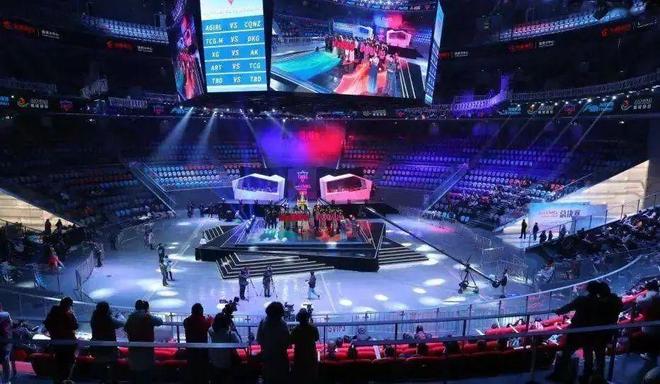 这些故事向 这些故事向