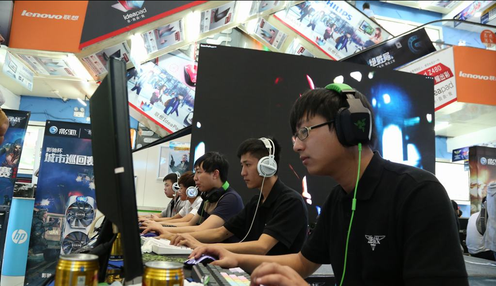 传与弱侧连 传与弱侧连